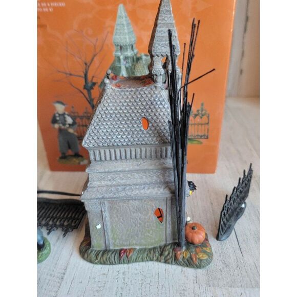 Dept 56 6002304 Rest in peace 2018 Halloween Village accessory - Picture 7 of 9